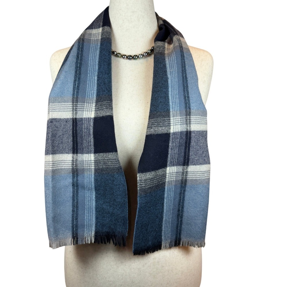 Danier 100% Wool Blue Plaid Scarf Fringed Edges Unisex Plaidcore Cabincore Cozy